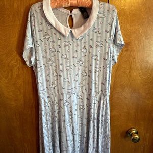 Hot Topic/Disney Women’s Alice in Wonderland Dress with Peter Pan Collar